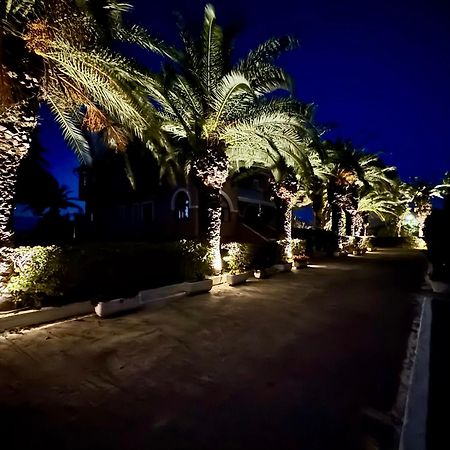 Villa Pami Almiros Beach Eksteriør bilde